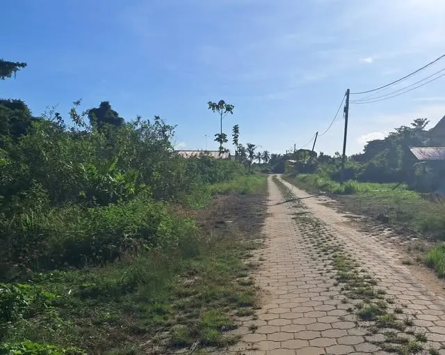 Foto van Aanwezig Nutsvoorzieningen Aanwezig. Betegeldeweg